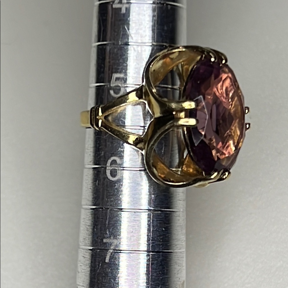 18K gold plated GE Elegant Purple Gemstone Ring. Size 5 1/2 - Picture 7 of 10